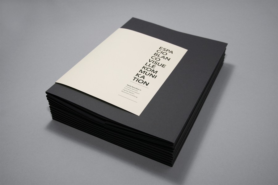 Studio Broschüre No. #1 by Espacioblanco / Print